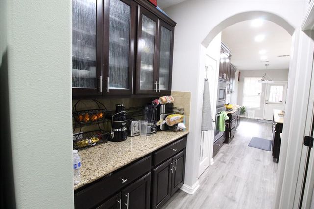 610 Spanish Mustang DR, Cedar Park, TX 78613