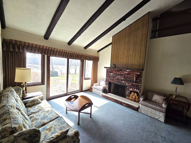 67833 Lake Trail Road, Lakeville, IN 46536