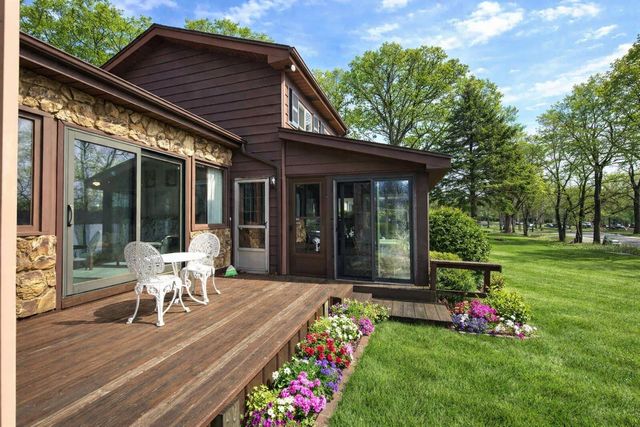 67833 Lake Trail Road, Lakeville, IN 46536