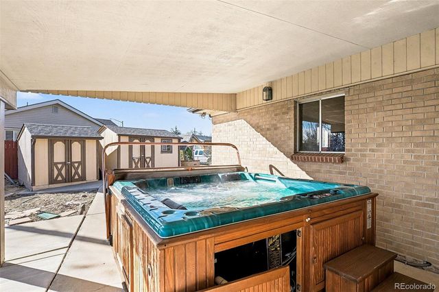 10767 Northglenn Drive, Northglenn, CO 80233