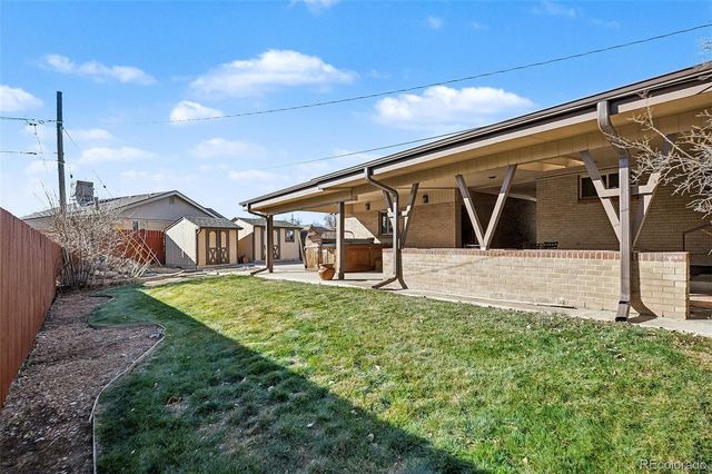 10767 Northglenn Drive, Northglenn, CO 80233