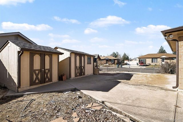 10767 Northglenn Drive, Northglenn, CO 80233