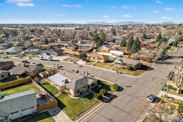 10767 Northglenn Drive, Northglenn, CO 80233