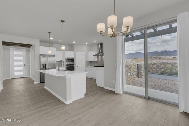 7748 ENCHANTED PARK Drive, El Paso, TX 79911