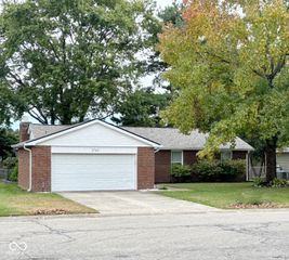 3743 Ironwood Drive, Columbus, IN 47203
