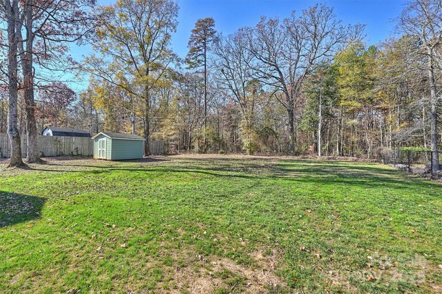 1012 Hawthorne Drive, Indian Trail, NC 28079