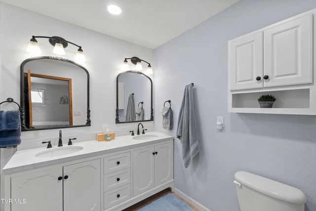 105 Maple Crest, Greeneville, TN 37743