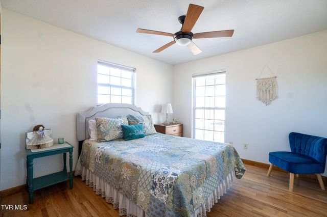 105 Maple Crest, Greeneville, TN 37743