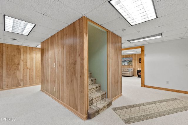 105 Maple Crest, Greeneville, TN 37743