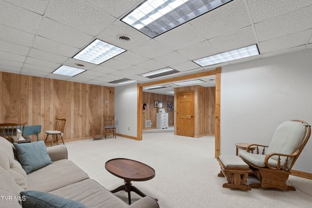 105 Maple Crest, Greeneville, TN 37743