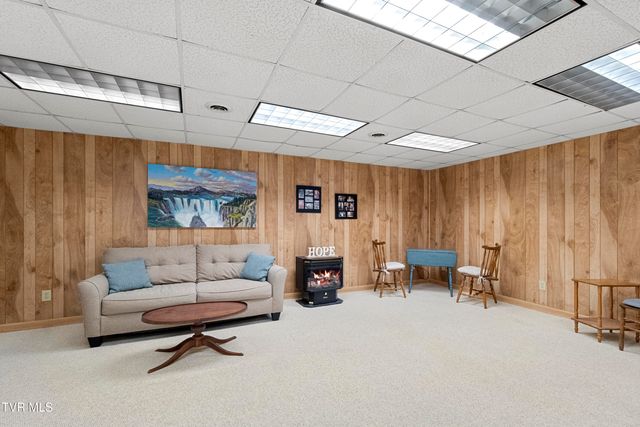 105 Maple Crest, Greeneville, TN 37743