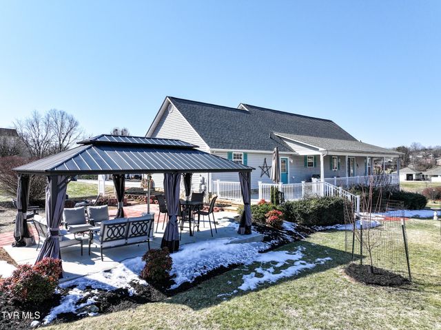 105 Maple Crest, Greeneville, TN 37743