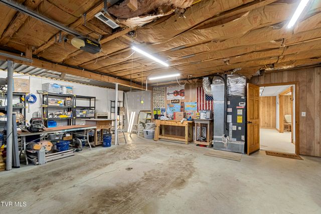 105 Maple Crest, Greeneville, TN 37743