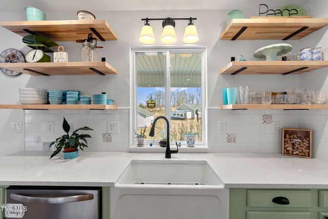 105 Maple Crest, Greeneville, TN 37743