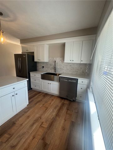 88 Summit Avenue 1, West Warwick, RI 02893