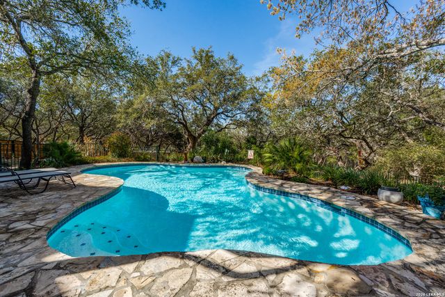 27875 Colonial Oak, Boerne, TX 78015