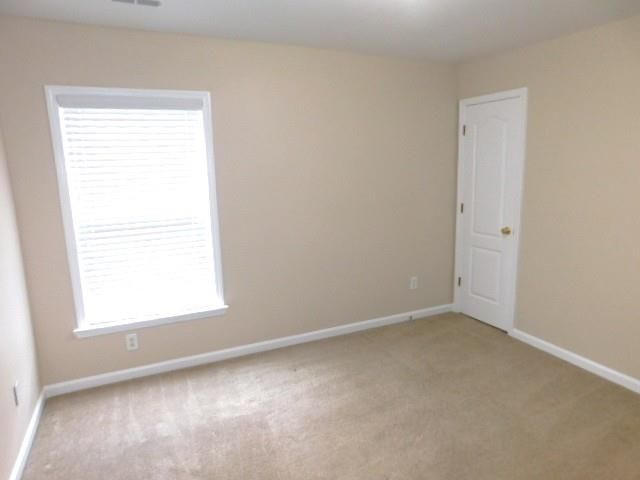 3543 Aberdeen Way, Douglasville, GA 30135