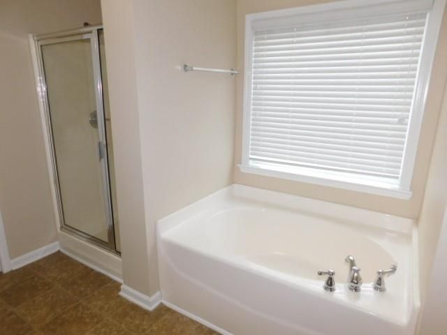 3543 Aberdeen Way, Douglasville, GA 30135