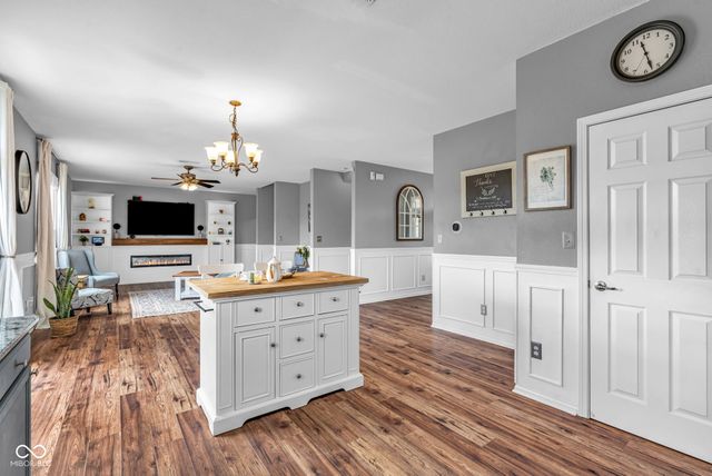 6517 Cougar Court, Indianapolis, IN 46237