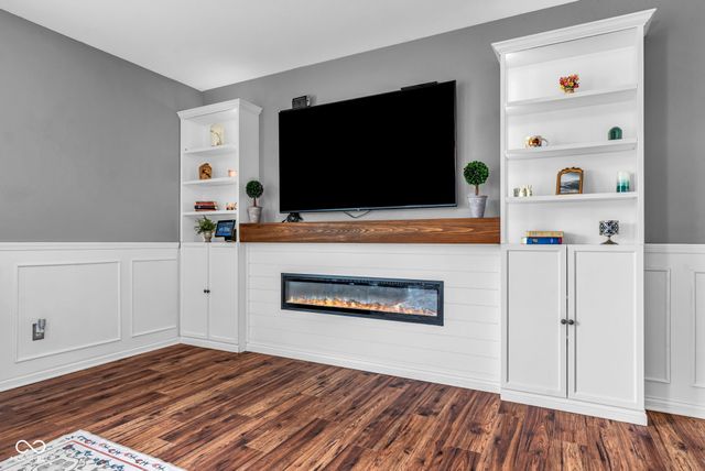 6517 Cougar Court, Indianapolis, IN 46237