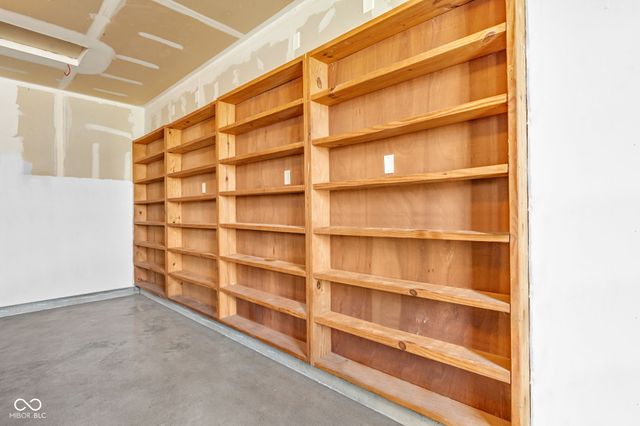 6517 Cougar Court, Indianapolis, IN 46237