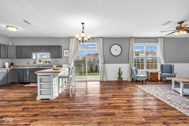 6517 Cougar Court, Indianapolis, IN 46237