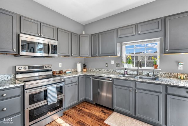 6517 Cougar Court, Indianapolis, IN 46237