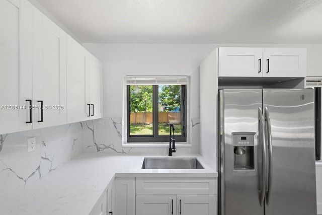 1480 NE 150th Street, Miami, FL 33161