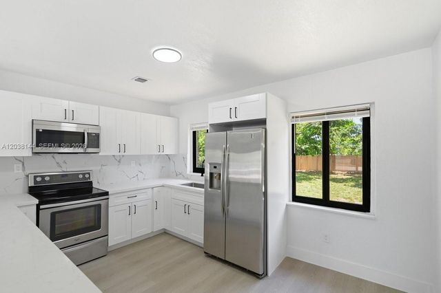 1480 NE 150th Street, Miami, FL 33161