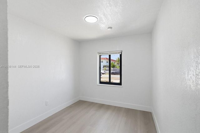 1480 NE 150th Street, Miami, FL 33161