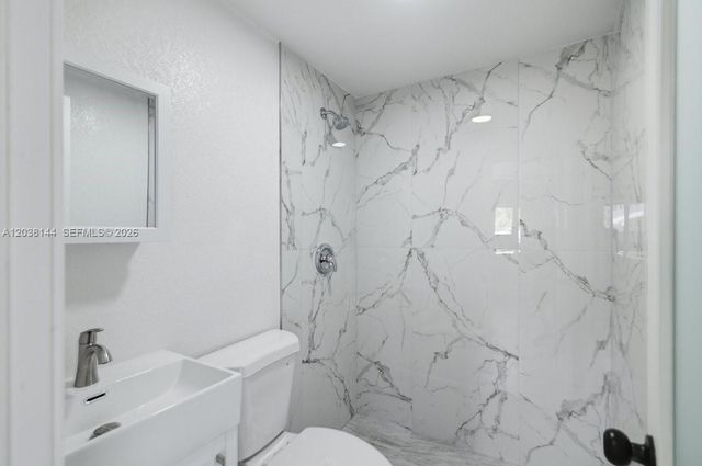 1480 NE 150th Street, Miami, FL 33161