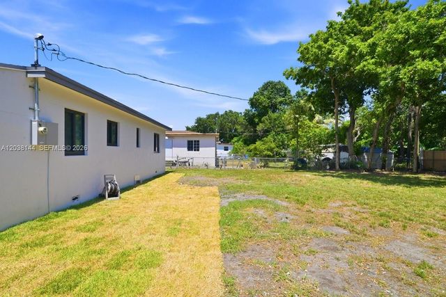 1480 NE 150th Street, Miami, FL 33161