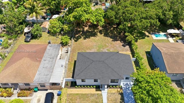 1480 NE 150th Street, Miami, FL 33161