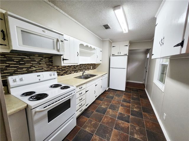 106 Borrell Blvd, St Marys, GA 31558