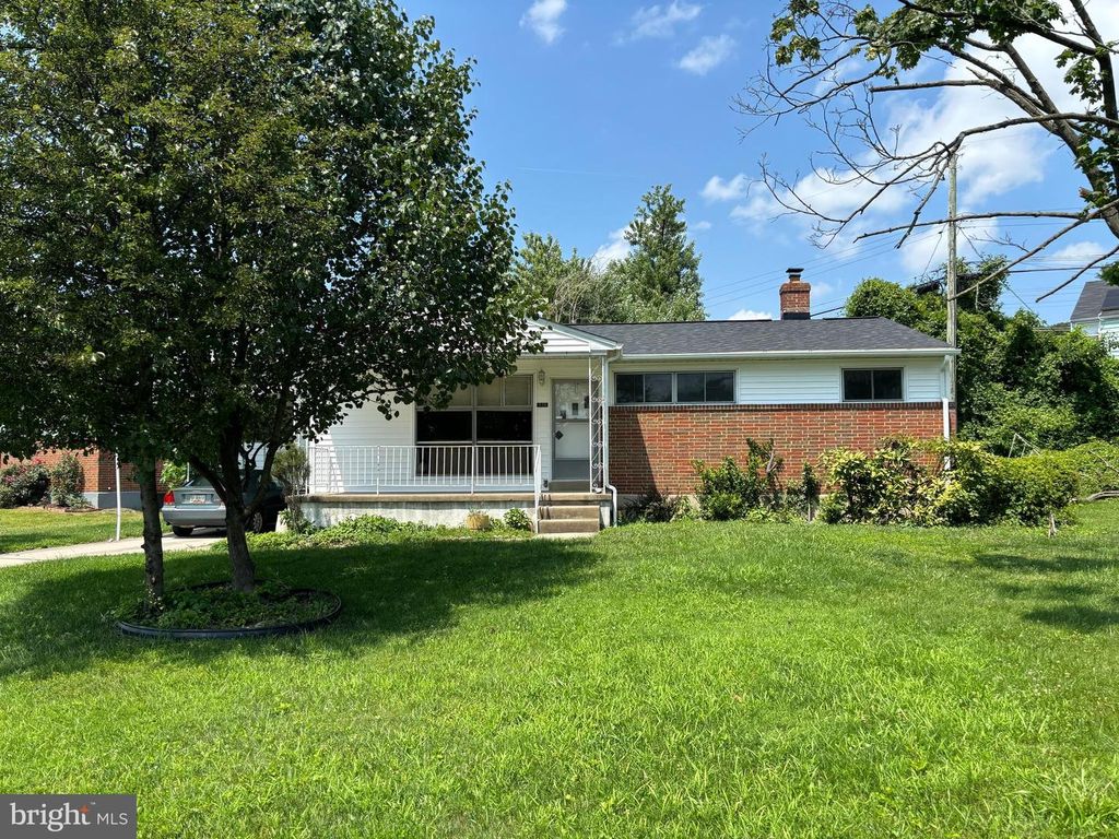 2512 HARWOOD RD, Baltimore, MD 21234