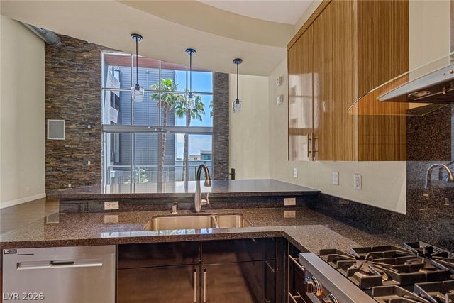 11441 Allerton Park Drive 208, Las Vegas, NV 89135