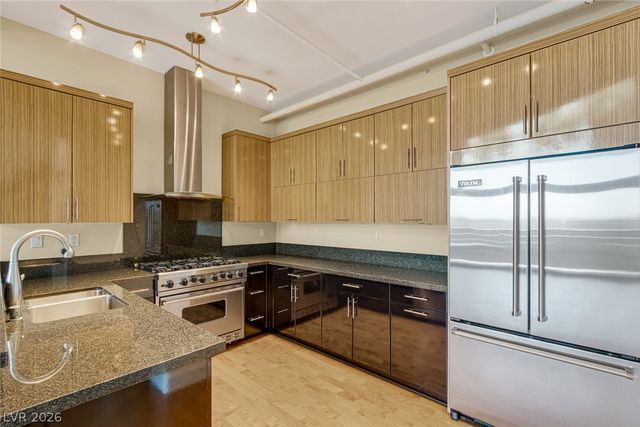 11441 Allerton Park Drive 208, Las Vegas, NV 89135