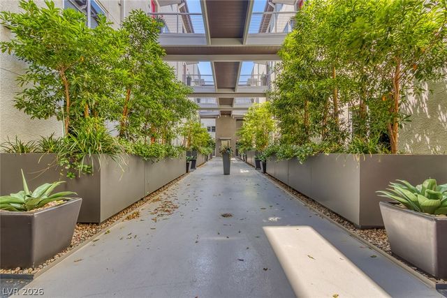11441 Allerton Park Drive 208, Las Vegas, NV 89135