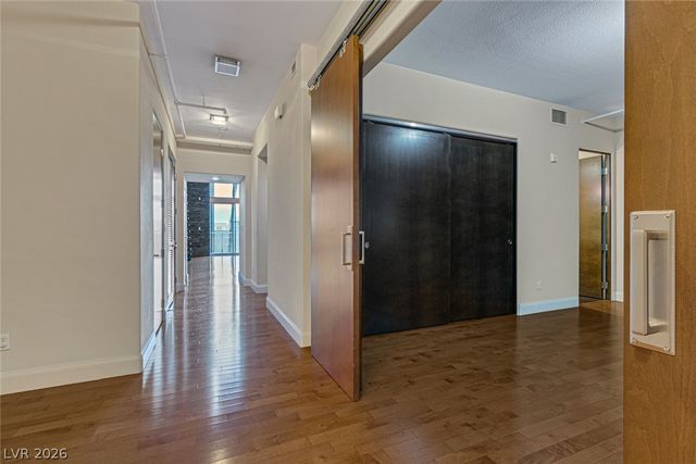 11441 Allerton Park Drive 208, Las Vegas, NV 89135