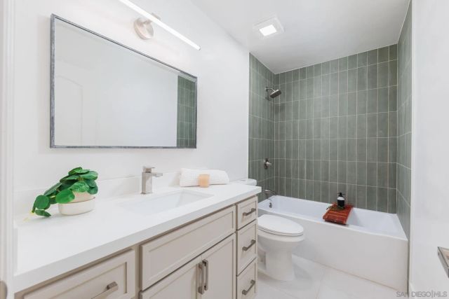 2863 Carmar, San Diego, CA 92139