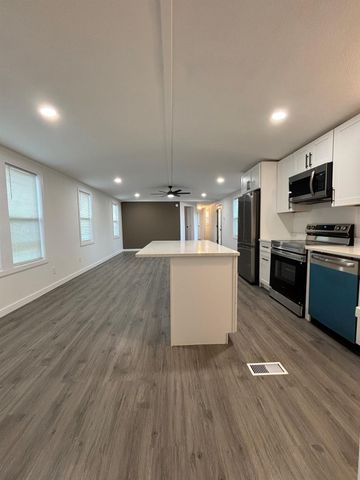 19856 Old Highway 105 East, Cleveland, TX 77328