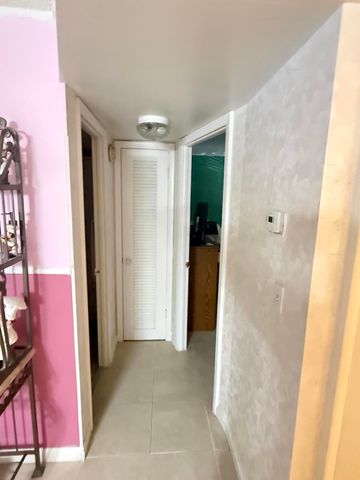 8051 Sunrise Lakes Drive N 210, Sunrise, FL 33322