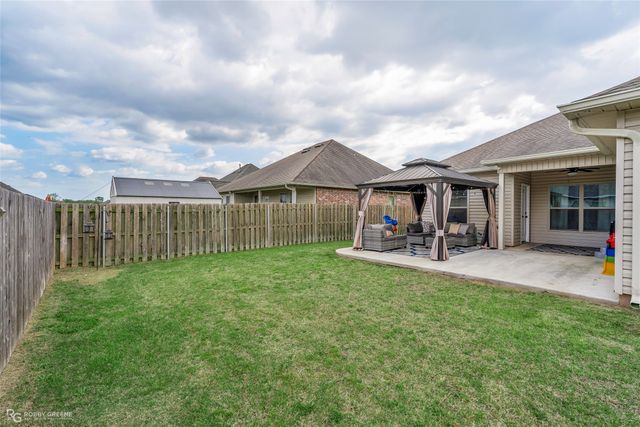 1111 Eli Connor Drive, Bossier City, LA 71112