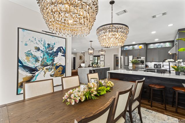 806 Lari Dawn, San Antonio, TX 78258