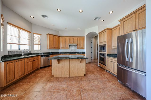 15225 W FRONTIER Drive, Surprise, AZ 85387