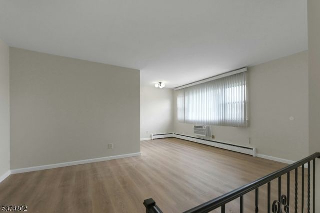 121 Pennington Ave R2, Passaic City, NJ 07055