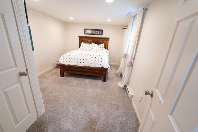 2825 11th Street S, Fargo, ND 58103