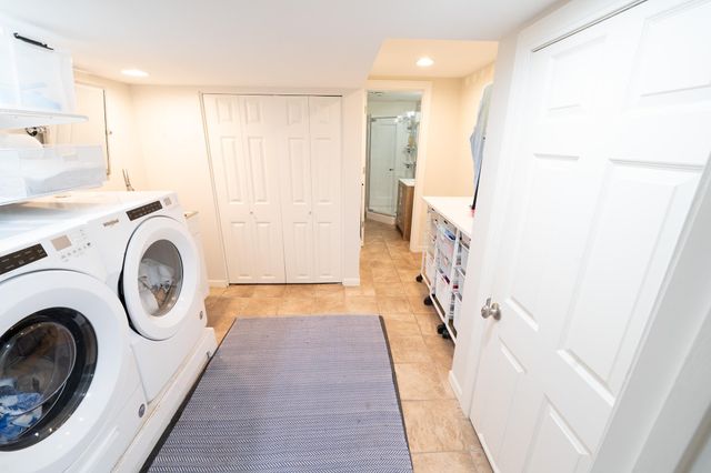 2825 11th Street S, Fargo, ND 58103