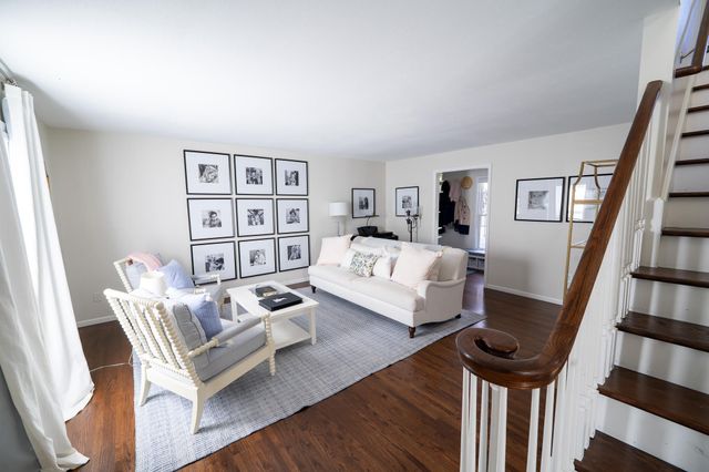 2825 11th Street S, Fargo, ND 58103