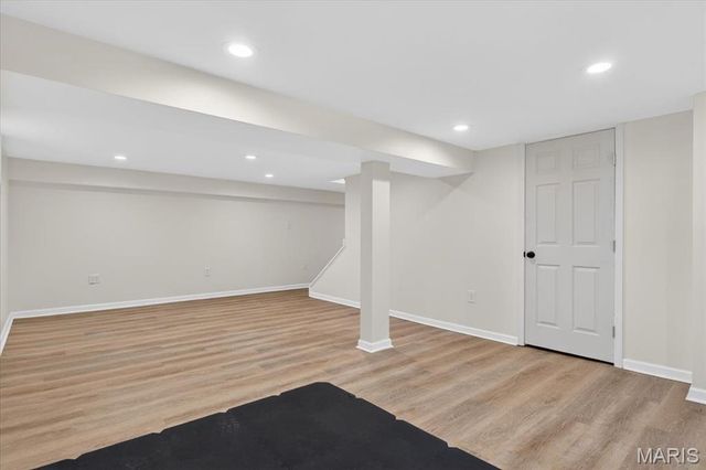 415 Larkhill Court, Webster Groves, MO 63119